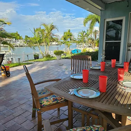 Irb Surf House Waterfront Oasis+ Sunshine +Fun Kayaks Villa